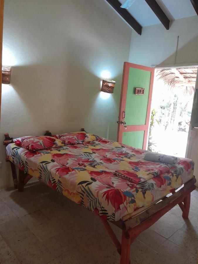 Yes Papa! Rooms Only 100M From The Beach! Las Galeras Exterior foto